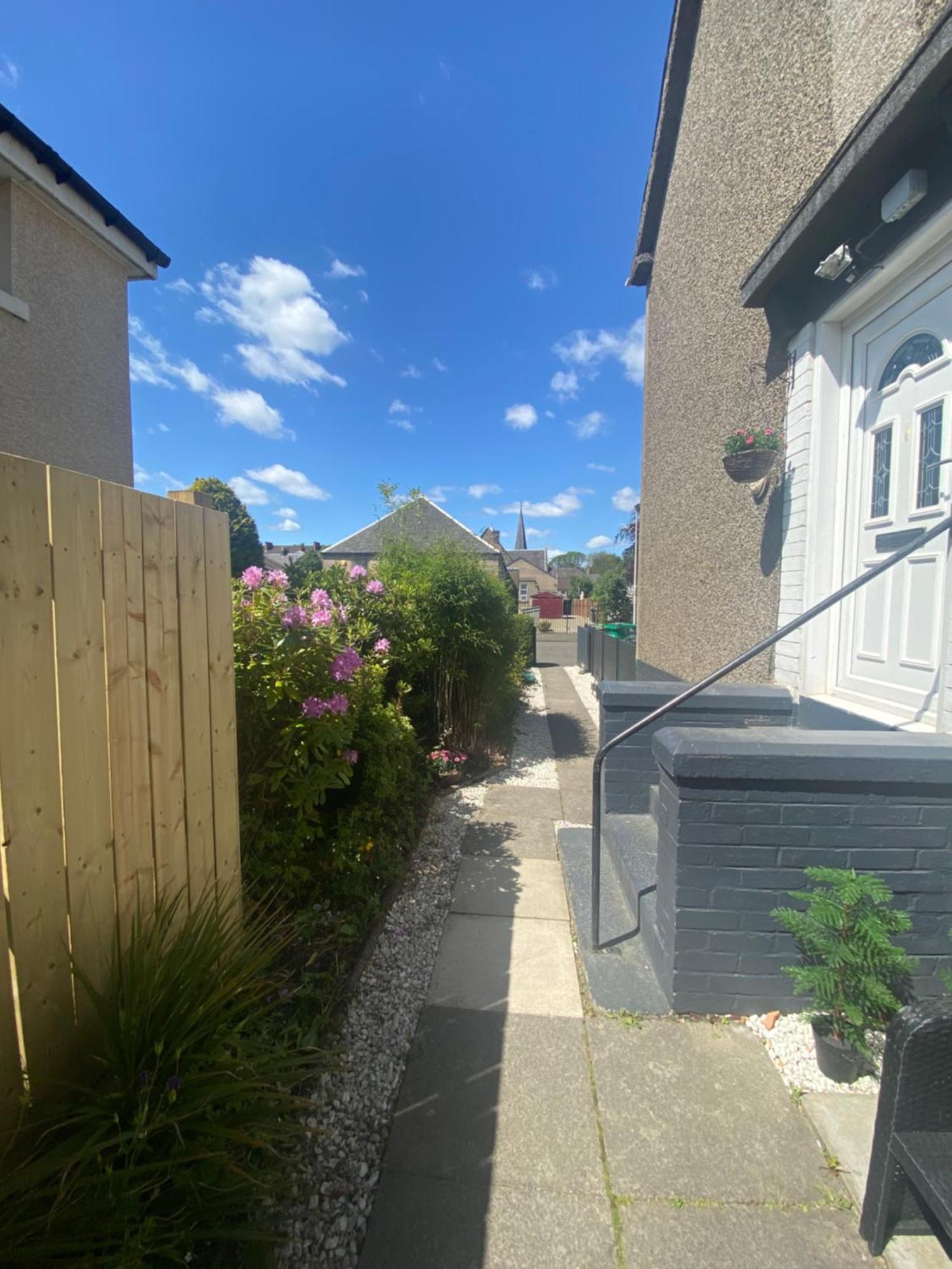 Glasgow Apartment Close To The Airport Renfrew Exterior foto